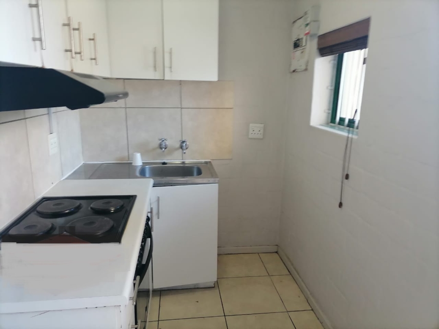 2 Bedroom Property for Sale in Table View Western Cape